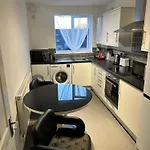 Double Bedroom Sydenham Rd