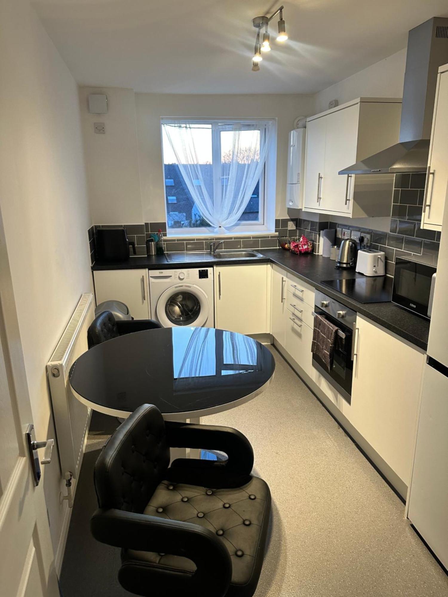 Double Bedroom Sydenham Rd *